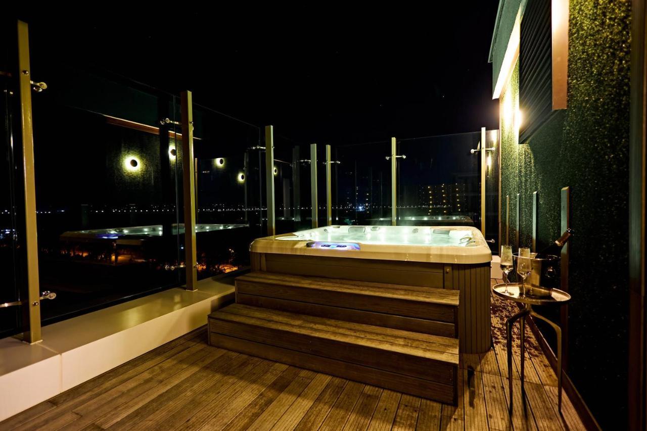 Miramare Magnetic Beach Hotel Kobuleti Ngoại thất bức ảnh