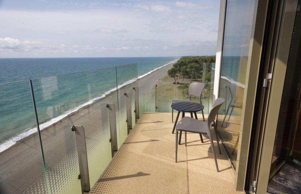Miramare Magnetic Beach Hotel Kobuleti Ngoại thất bức ảnh